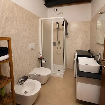 Lb - Stella Center Apartmán *